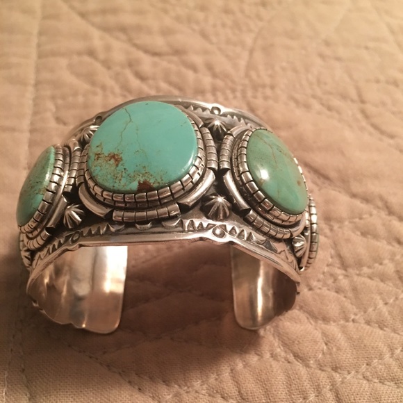 Authentic Navajo Turquoise/Silver cuff Bracelet. - Picture 1 of 4